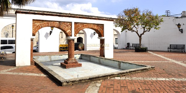 Plaza María de Toledo