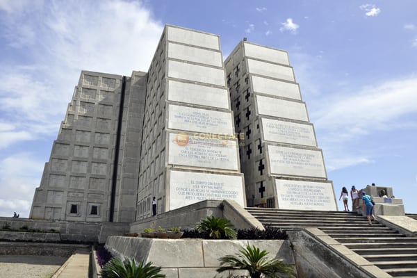 Faro a Colón Santo Domingo