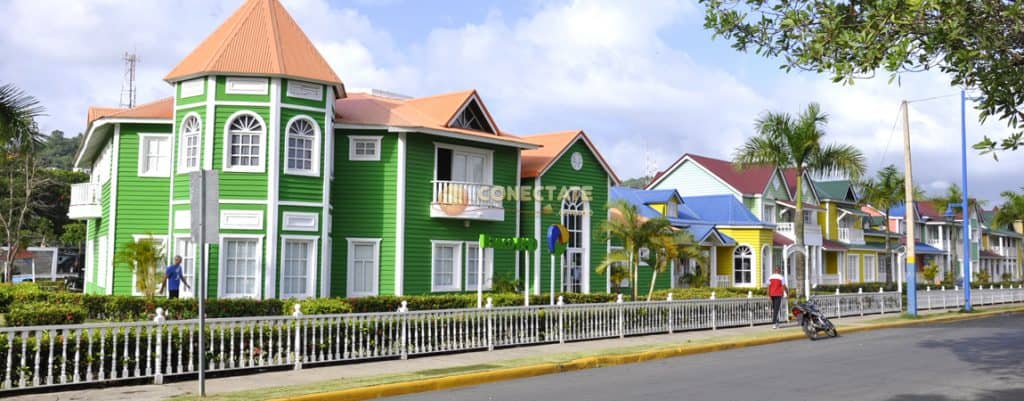 Lugares Turísticos | Provincia Samaná | República Dominicana