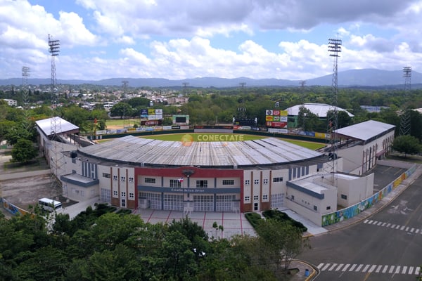 Estadio Julián Javier